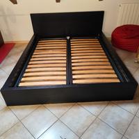 struttura letto matrimoniale 