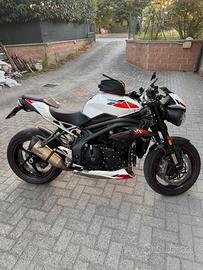 Speed Triple 1050rs