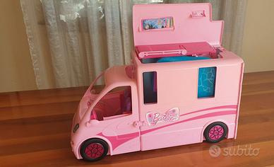 Super Camper Barbie ( 60 x32 x 20)