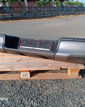 paraurti posteriore Toyota Hilux 