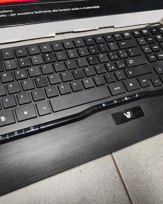 Tastiera V7 con tasti bassi - USB