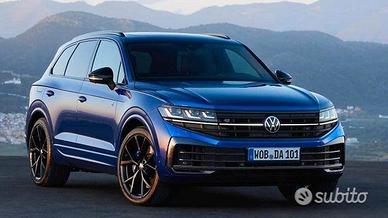 VOKLSWAGEN TOUAREG PER RICAMBI AUTO #294