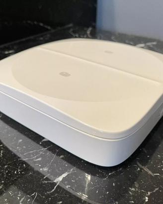 Einova Mundus UV Pro disinfettante per smartphone