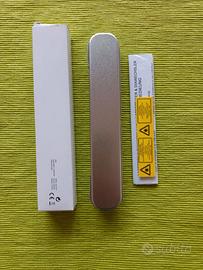 Bluetooth Laser pointer and slide changer