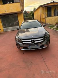 GLA MERCEDES MOD.Sport 180
