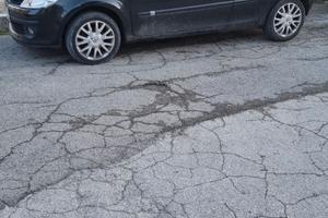 Renault clio 1.5 105 cv