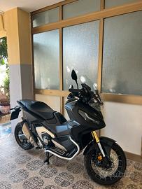 Xadv 750