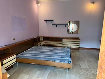 Camera da letto retrò