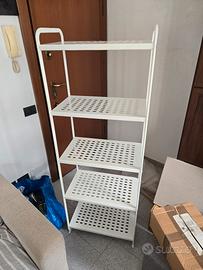 Mobile bianco in ferro da esterno Ikea