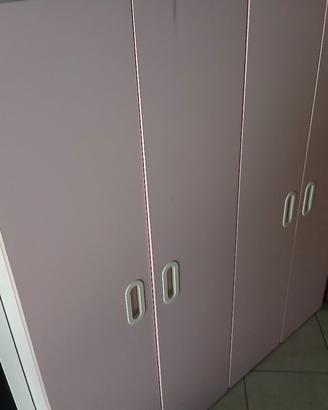 armadio rosa