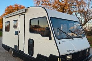 Camper motorhome vintage