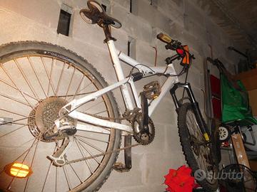 BICICLETTA ROCKRIDER DA COMPETIZIONE