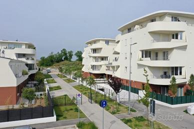 2 LOCALI A RIMINI