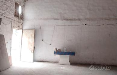 Locale Monastir C/2 possibile costruire 2 piani