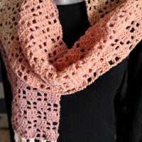 sciarpa all'uncinetto 