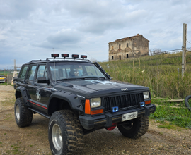 Jeep cherokee xj benzina