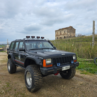 Jeep cherokee xj benzina