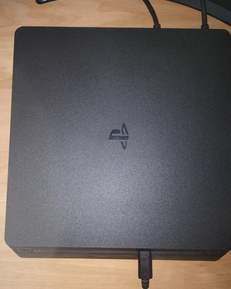 PlayStation 4 Slim + vari giochi