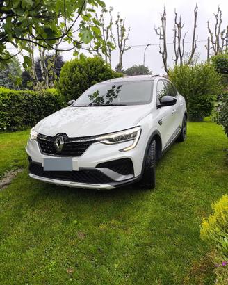 Renault arkana rs line 1,6 full Hybrid 145cv