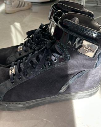 Scarpe Paciotti n.43 usate pochissimo
