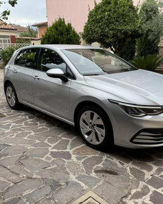 Golf 8
