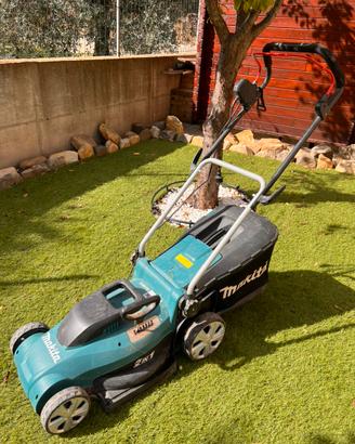 Rasa erba elettrico Makita