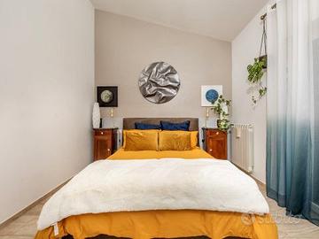 coppia di comodini antichi 