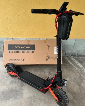 Monopattino elettrico JOYOR S5-Z 600W quasi nuovo