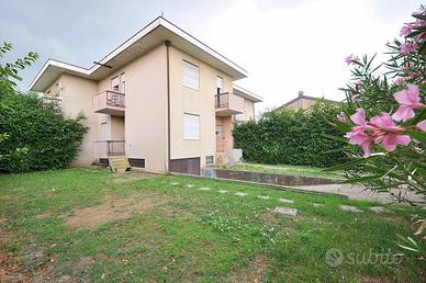 Villa o villino Inveruno [Cod. rif 3272037VRG]