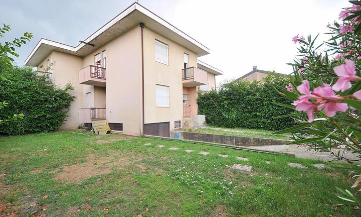 Villa o villino Inveruno [Cod. rif 3272037VRG]