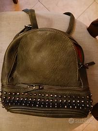 mini zaino borsa con borchie