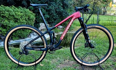 BERRIA MAKO SHIMANO XT 12V TG S