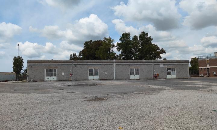 Magazzini zona Santa Palomba Pomezia