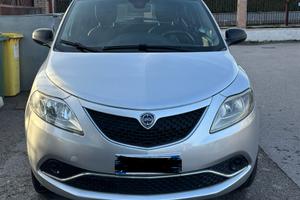 Lancia Ypsilon METANO