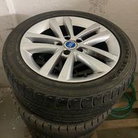 4 cerchi  R17 con gomme fiat croma