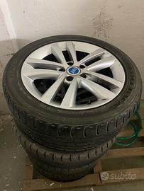 4 cerchi  R17 con gomme fiat croma