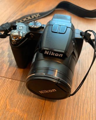 Nikon COOLPIX P100