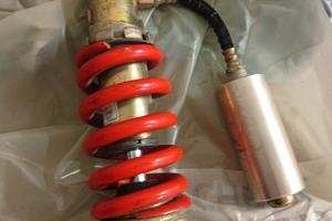 mono posteriore moto 