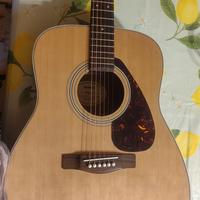 chitarra acustica Yamaha F370