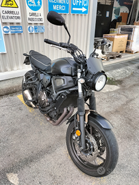 Yamaha xsr 700