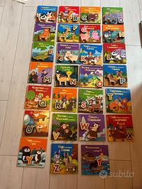 28 libri  A-Z +lettere in legno +animale in legno