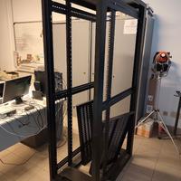 Rack Aperto per Apparecchiature Elettroniche