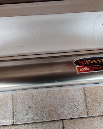 Akrapovic Evo per Aprilia