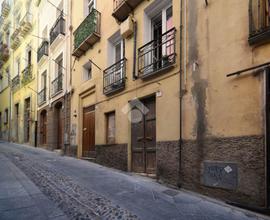 MONOLOCALE A CAGLIARI