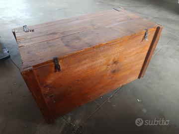 cassettone in legno vintage restaurato