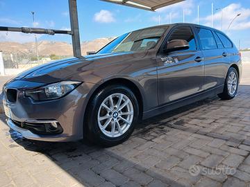 bmw 318d touring anno 2017