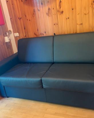 Divano letto matrimoniale