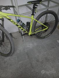 Scott escale bicicletta
