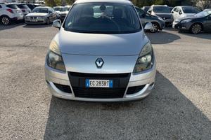 Renault Scenic Scénic X-Mod 1.5 dCi 110CV Luxe