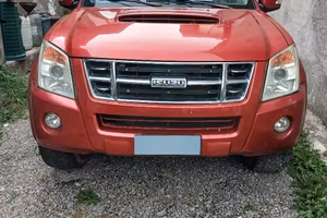 isuzu d-max 2009